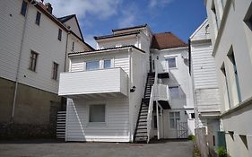 Ls Apartments